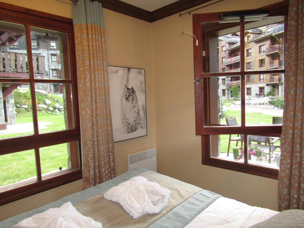 151 Manoir Savoie ARC 1950 appartement pied des pistes 1