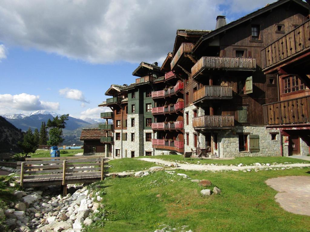 151 Manoir Savoie ARC 1950 appartement pied des pistes 19