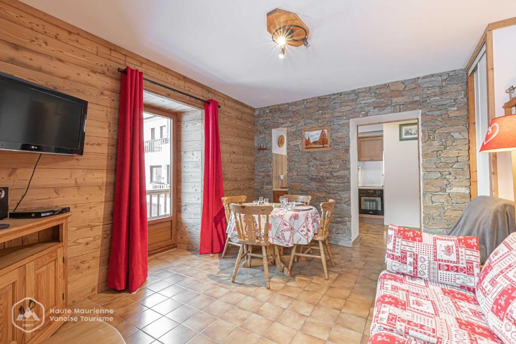153 Rue des Rochers appartement pied des pistes