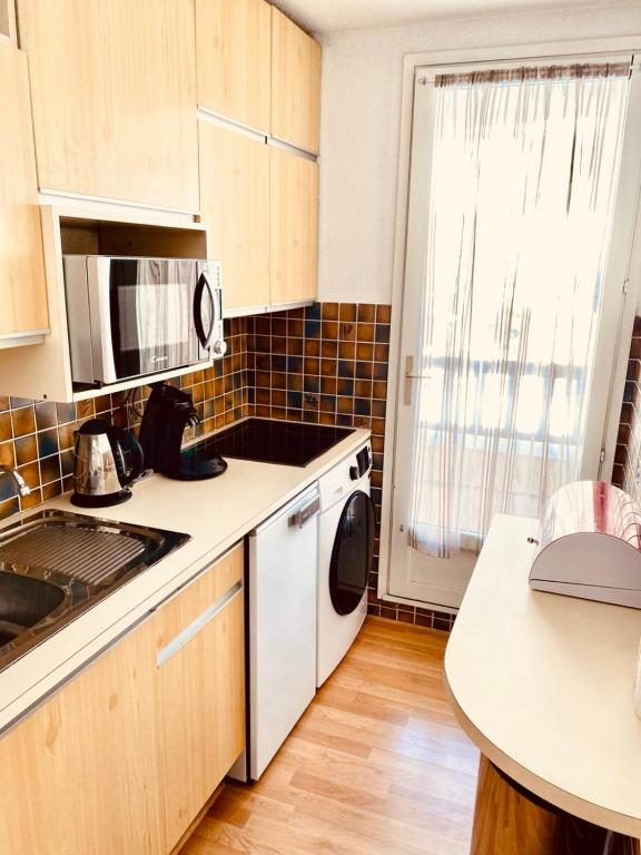 2 room apartment in the center close to the slopes gite pied des pistes 6