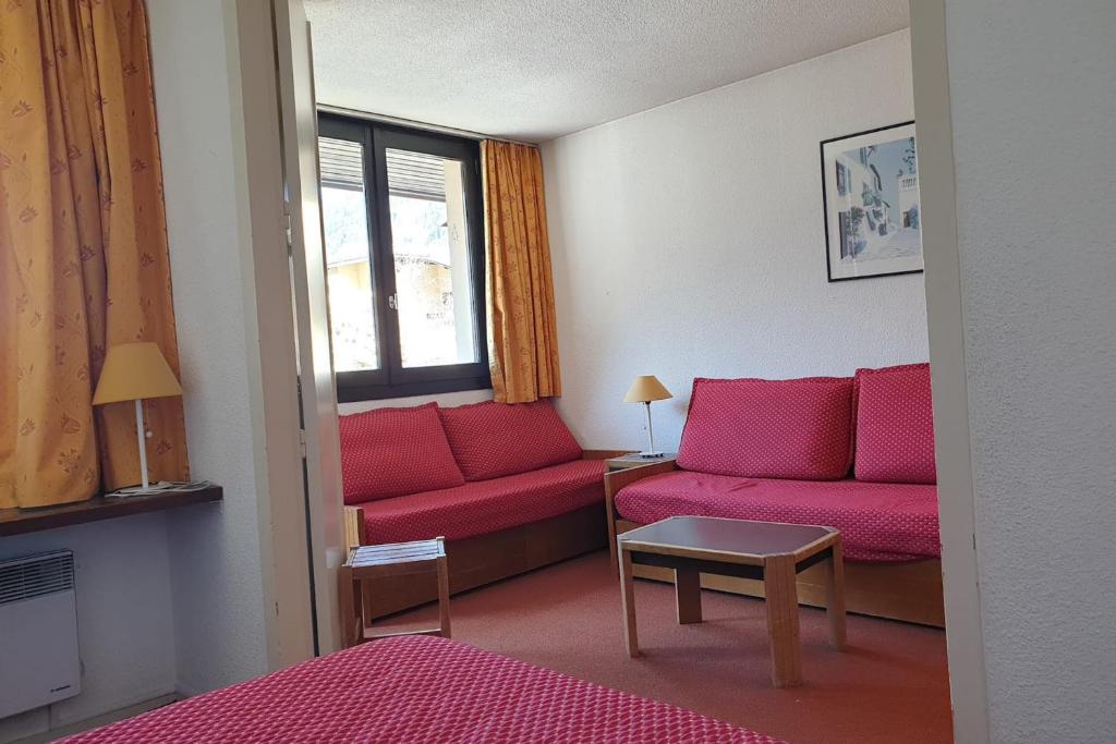 27 m avec BALCON VUE Mont Blanc HYPERCENTRE appartement pied des pistes 9