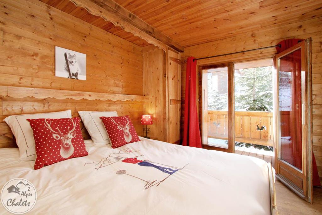 2AlpesChalets Chalet Marie 1 Standing et Sauna au pieds des pistes gite pied des pistes 1