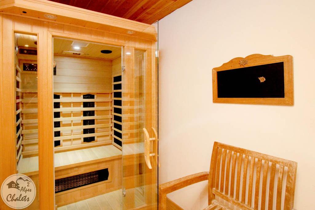 2AlpesChalets Chalet Marie 1 Standing et Sauna au pieds des pistes gite pied des pistes 13