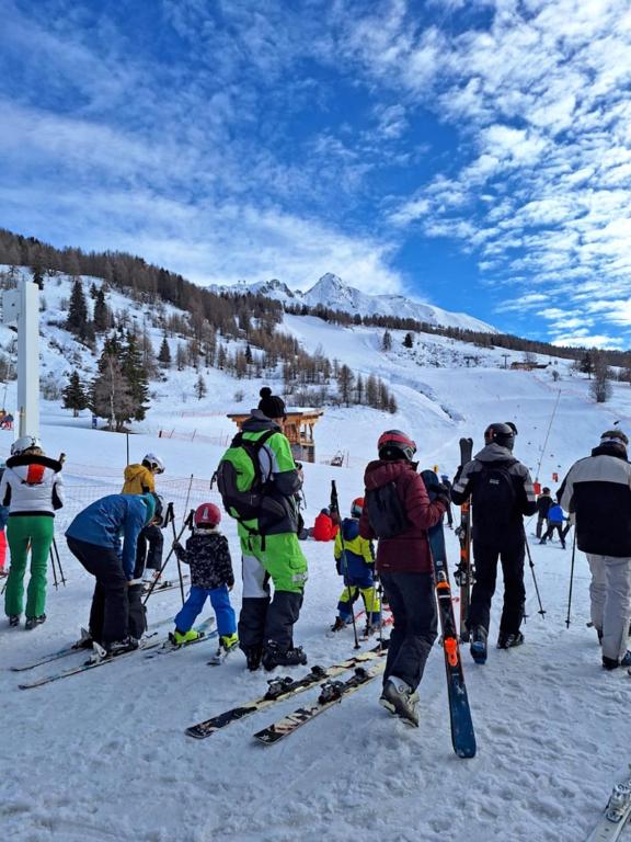 3 rooms apartment in front of snow appartement pied des pistes 15