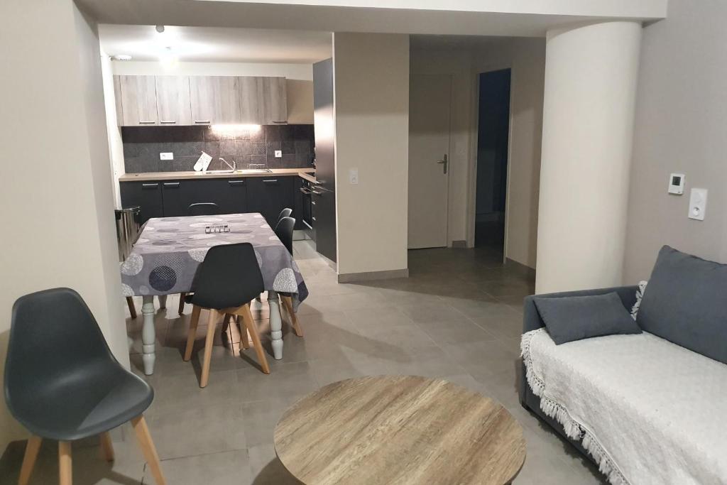 3 rooms apartment in front of snow appartement pied des pistes 3