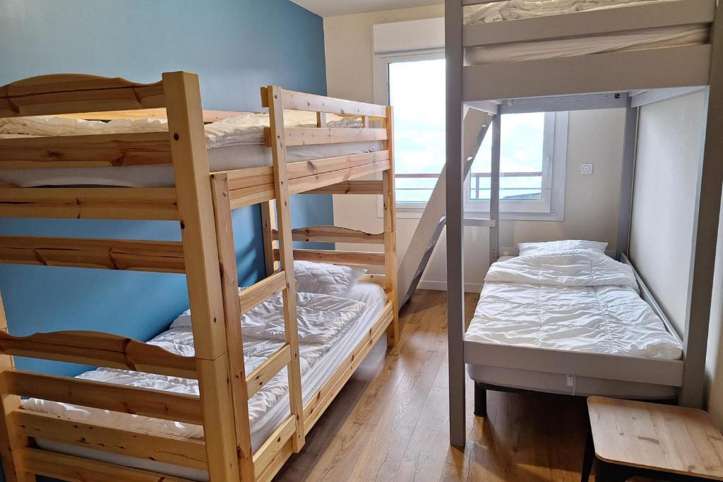 3 rooms apartment in front of snow appartement pied des pistes 7