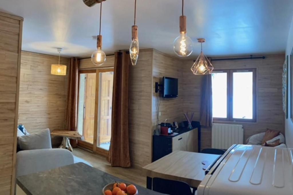 40m with garden and nice view on the valley appartement pied des pistes 2
