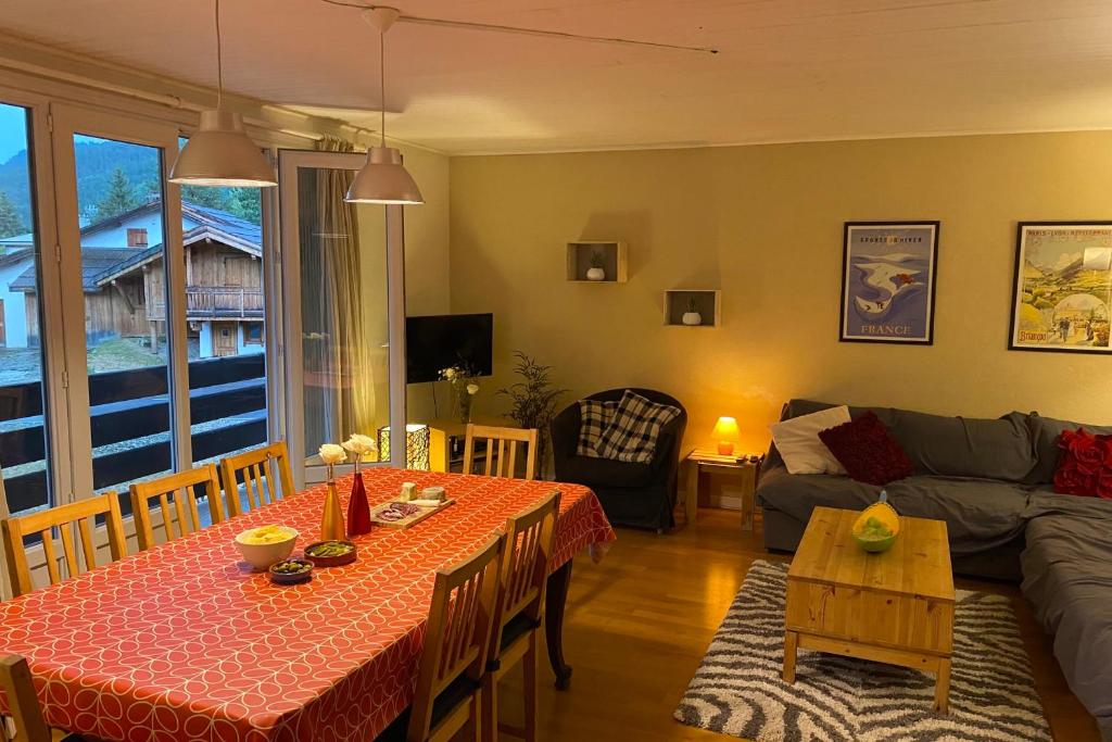 75m With Balcony Near The Slopes appartement pied des pistes 1