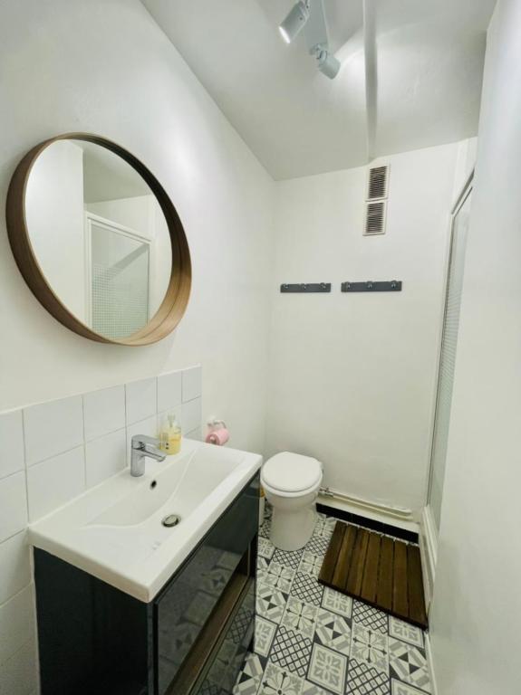 75m With Balcony Near The Slopes appartement pied des pistes 10