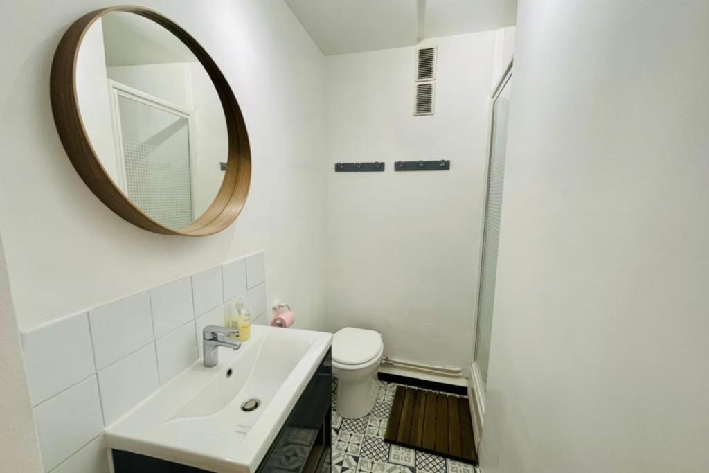 75m With Balcony Near The Slopes appartement pied des pistes 9