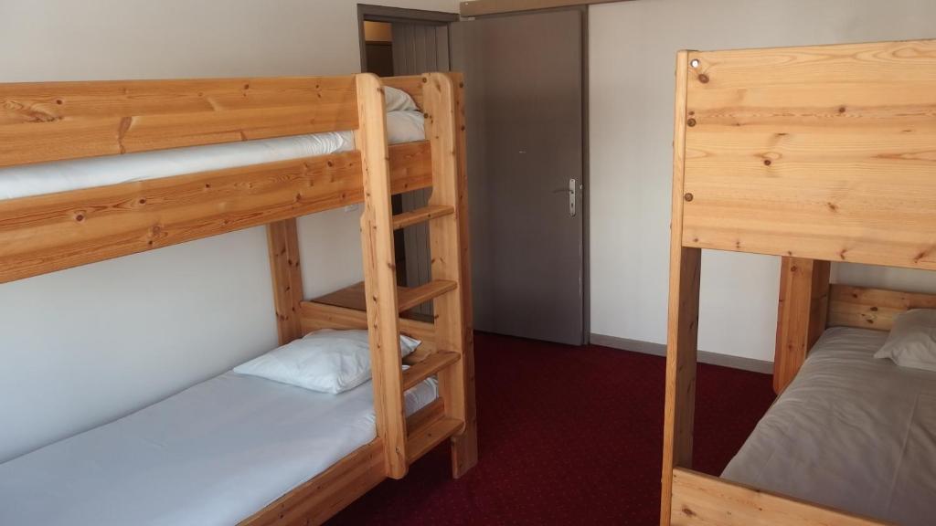 A21 Roc de Peclet appartement pied des pistes 19