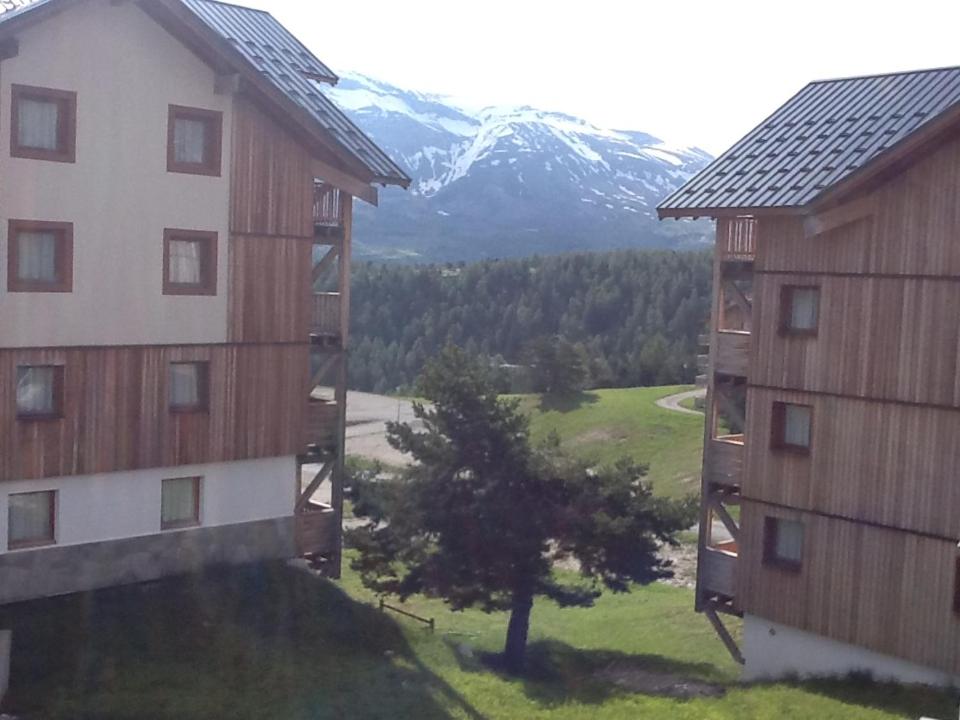 ANCOLIE 23 Les Chalets de Super D appartement pied des pistes 10