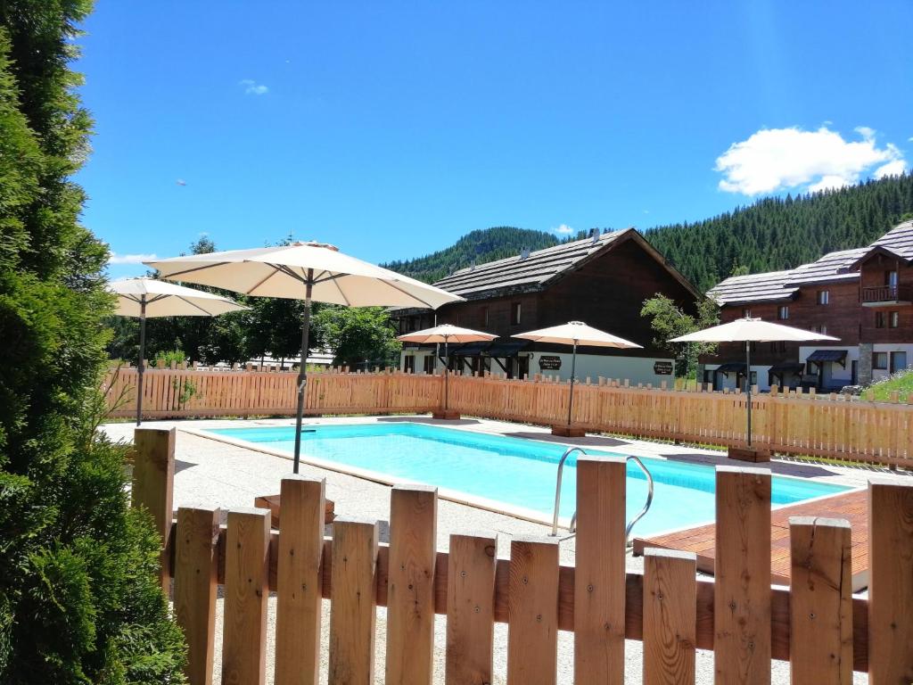 APPARTEMENT PUY SAINT VINCENT ALPES DU SUD ete hiver appartement pied des pistes 8