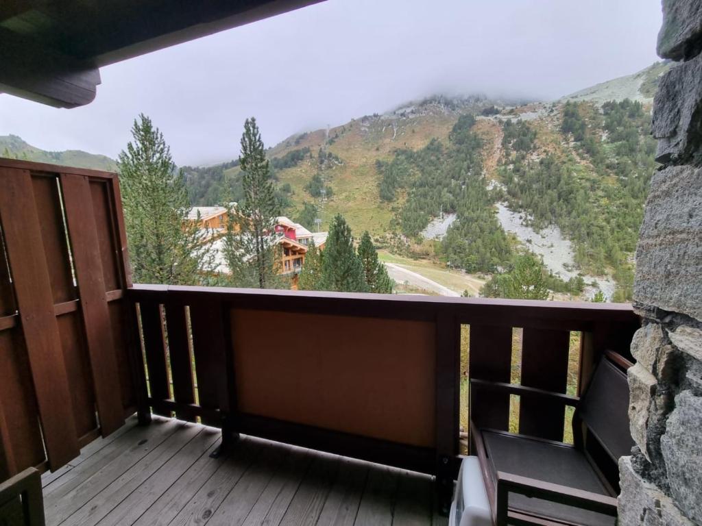 ARC 1950 5 skis au pied piscine 47pers appartement pied des pistes 15
