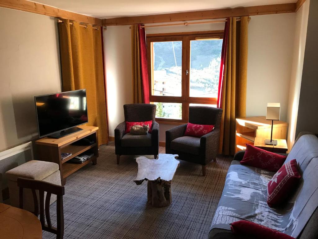ARC 1950 5 skis au pied piscine 47pers appartement pied des pistes 17