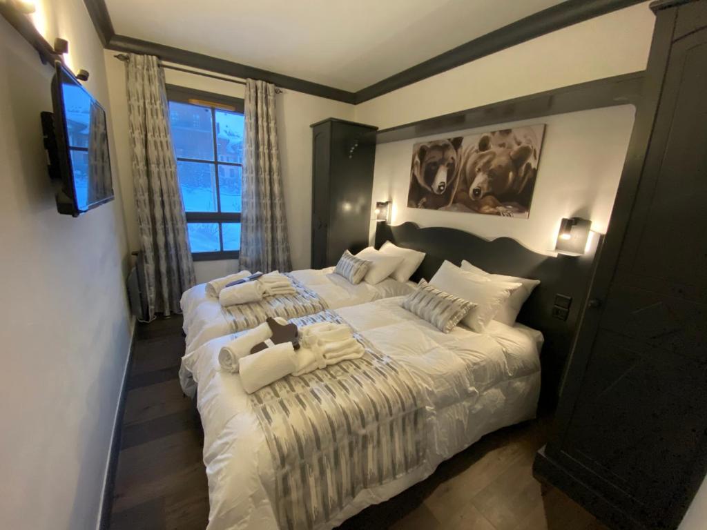 ARC 1950 APPT 2 CHAMBRES 1 COIN NUIT LUXUEUX SKI AUX PIEDS appartement pied des pistes 1