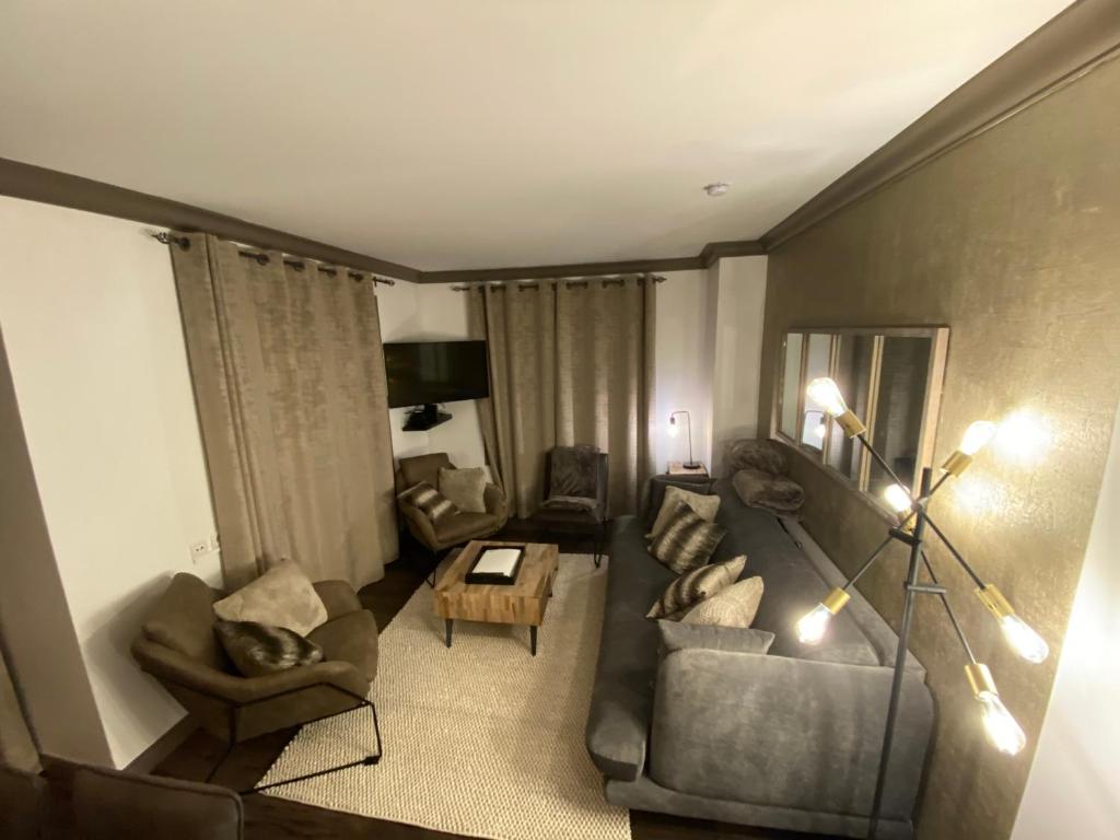 ARC 1950 APPT 2 CHAMBRES 1 COIN NUIT LUXUEUX SKI AUX PIEDS appartement pied des pistes 17