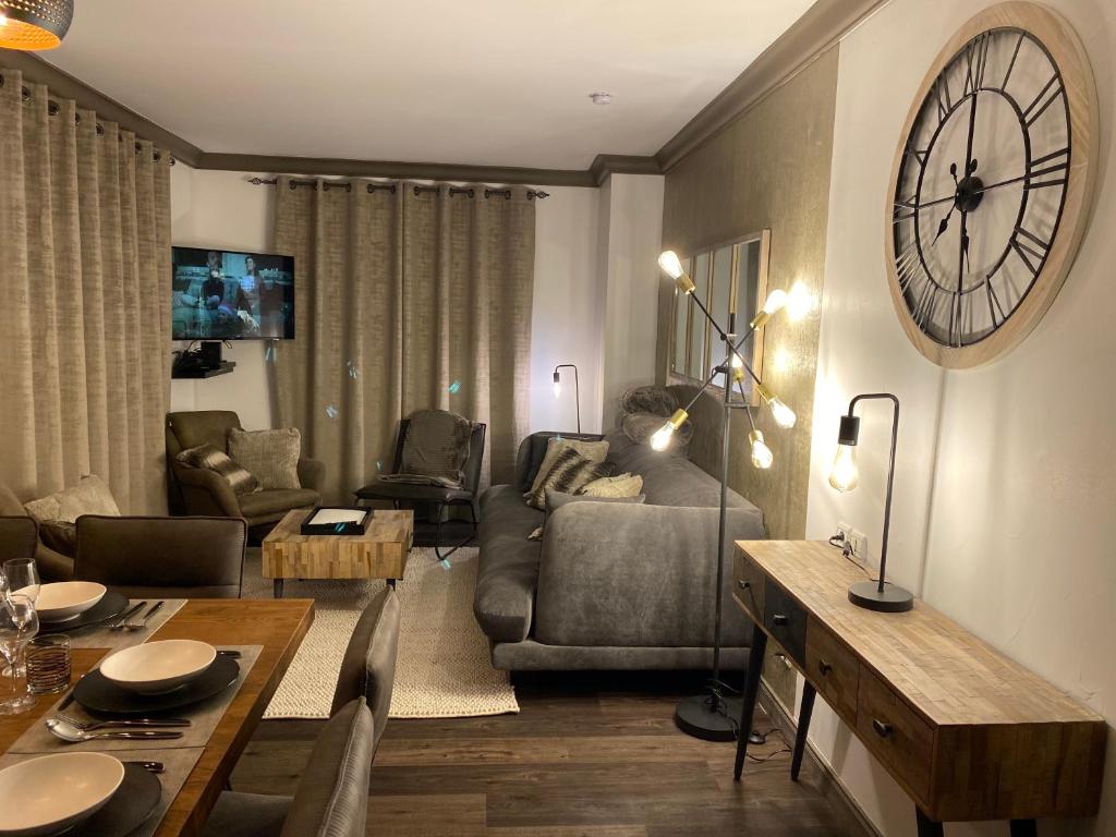 ARC 1950 APPT 2 CHAMBRES 1 COIN NUIT LUXUEUX SKI AUX PIEDS appartement pied des pistes 18
