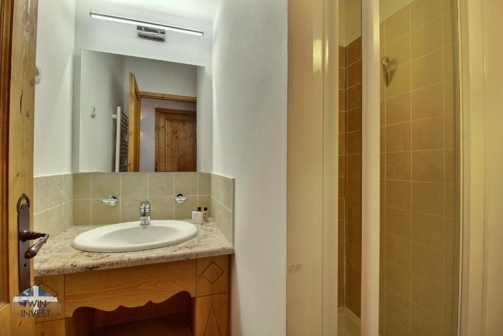 ARC 1950 Appartement 2 chambres cabine 8 personnes appartement pied des pistes 2