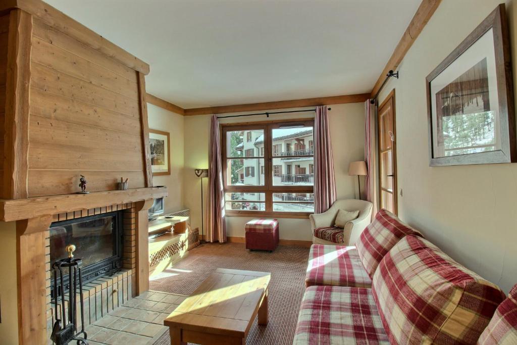 ARC 1950 Appartement 3 chambres Duplex Cheminee 8 personnes appartement pied des pistes 11