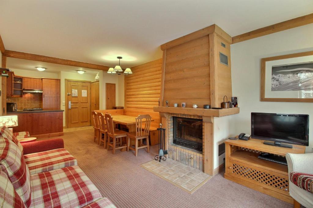 ARC 1950 Appartement 3 chambres Duplex Cheminee 8 personnes appartement pied des pistes 15
