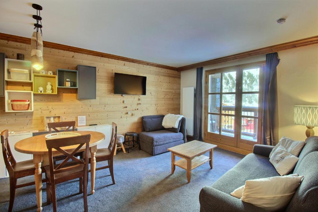 ARC 1950 Appartement 5 personnes ski aux pieds Sauna Hammam Jacuzzi appartement pied des pistes 4