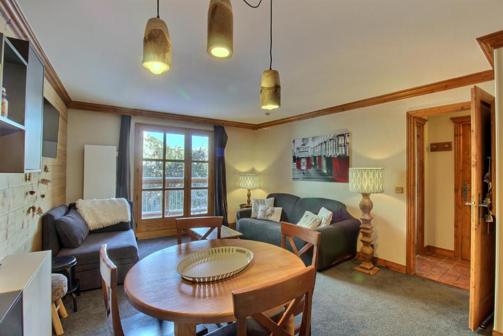 ARC 1950 Appartement 5 personnes ski aux pieds Sauna Hammam Jacuzzi appartement pied des pistes 8