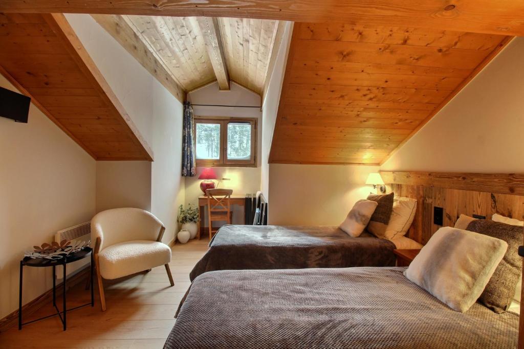 ARC 1950 Appartement 8 personnes Duplex Cheminee ski aux pieds Sauna Hammam Jacuzzi Piscine appartement pied des pistes 13
