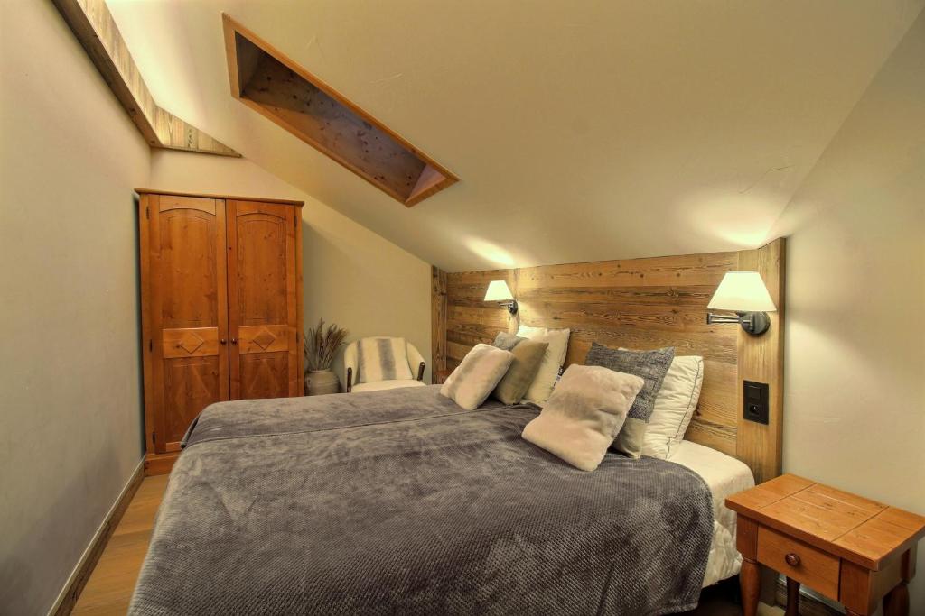 ARC 1950 Appartement 8 personnes Duplex Cheminee ski aux pieds Sauna Hammam Jacuzzi Piscine appartement pied des pistes 16