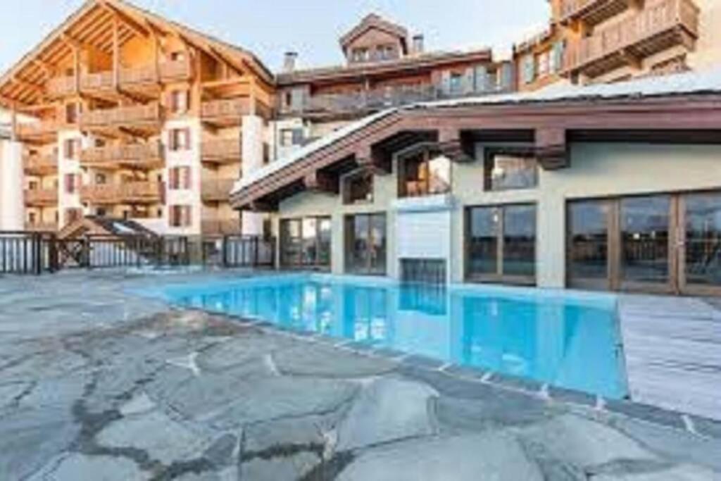 ARC 1950 Appartement de Standing renove avec vue sur le Mont Blanc Paradiski 5 Cristaux appartement pied des pistes 3