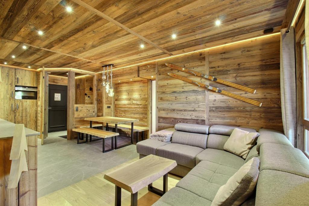 ARC 1950 Appartement style Chalet Haut de Gamme 2 chambres 6 personnes appartement pied des pistes 14
