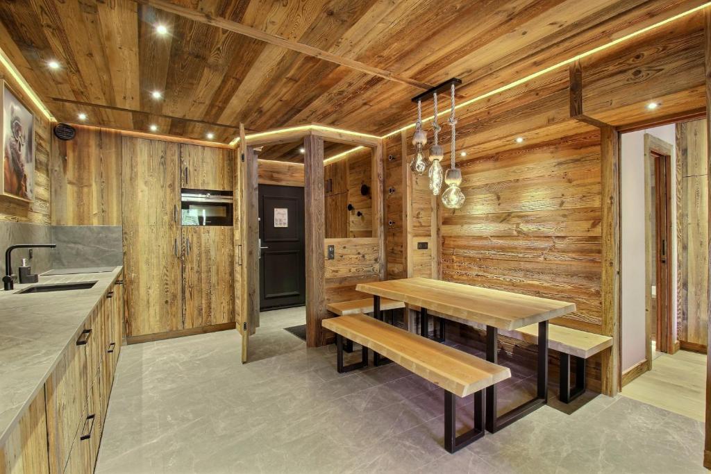 ARC 1950 Appartement style Chalet Haut de Gamme 2 chambres 6 personnes appartement pied des pistes 4