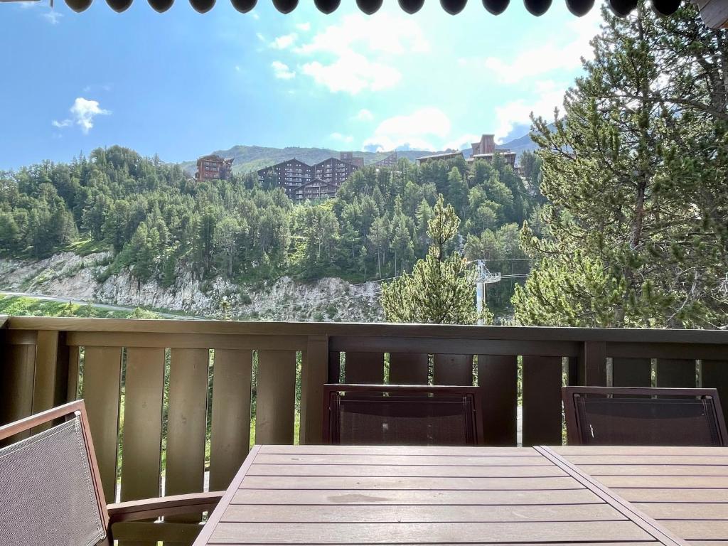 ARC 1950 Appt 68 pers LUXE MANOIR SAVOIE SKI IN SKI OUT appartement pied des pistes 11