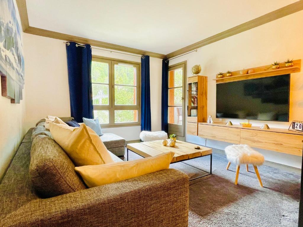 ARC 1950 Appt 68 pers LUXE MANOIR SAVOIE SKI IN SKI OUT appartement pied des pistes 5