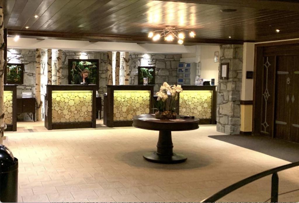 ARC 1950 Appt 68 pers LUXE MANOIR SAVOIE SKI IN SKI OUT appartement pied des pistes 7
