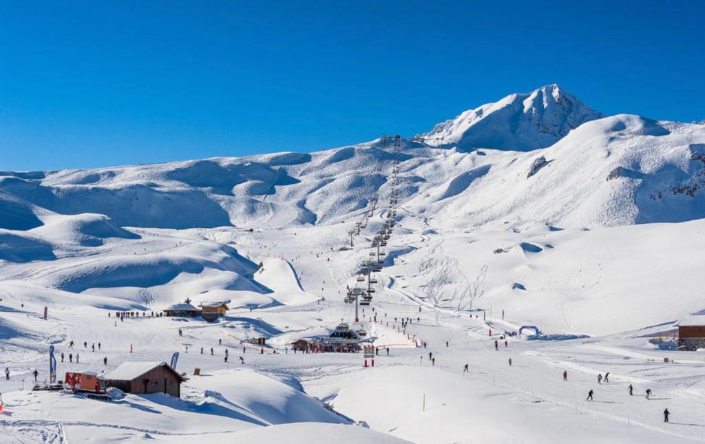 ARC 1950 cozy apartment with mountain view appartement pied des pistes 11