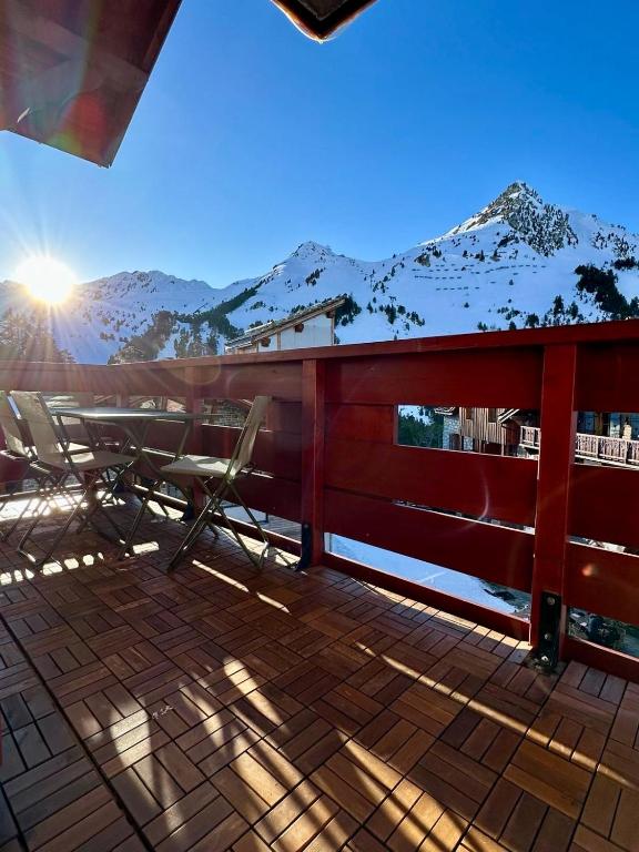 ARC 1950 cozy apartment with mountain view appartement pied des pistes 7