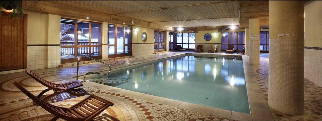 ARC 2000 Appartement 3 chambres 10 personnes appartement pied des pistes 3