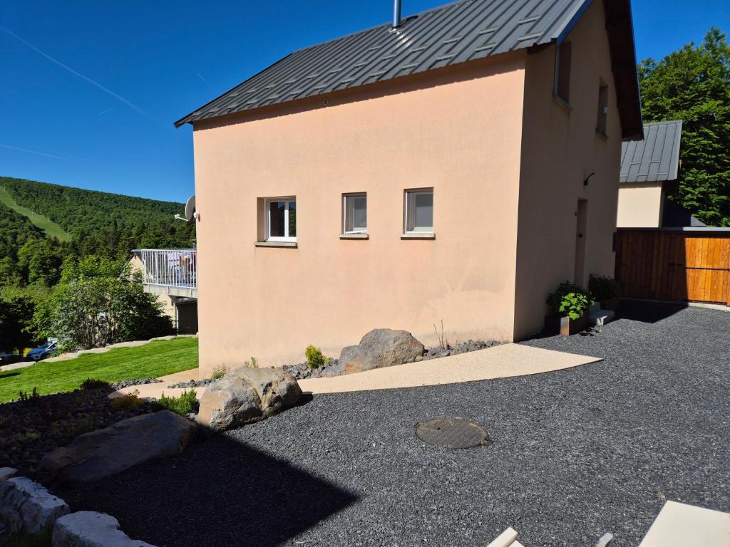 AUBRAC brameloup gite pied des pistes 12