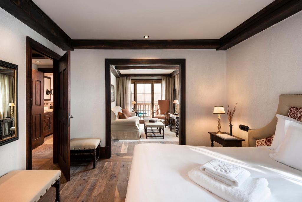Airelles Val dIsere hotel pied des pistes 8