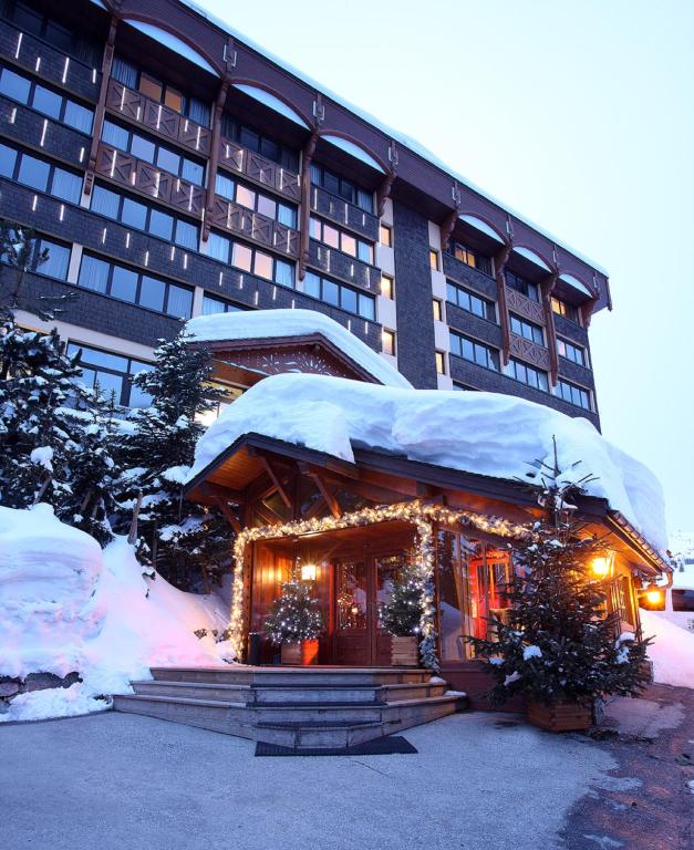 Alpes Hotel du Pralong hotel pied des pistes 15
