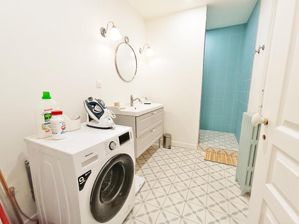 Alphonse 52 grand T4 terrasse wifi 6 personnes appartement pied des pistes 10