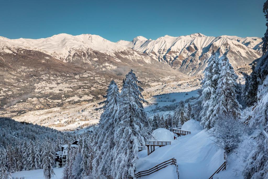 Alpin DHome Hotel Spa hotel pied des pistes 8