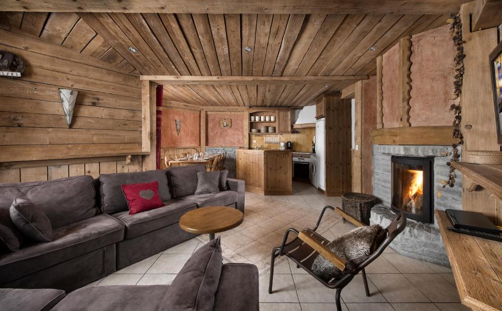 Ancolies Val Thorens hotel pied des pistes 13