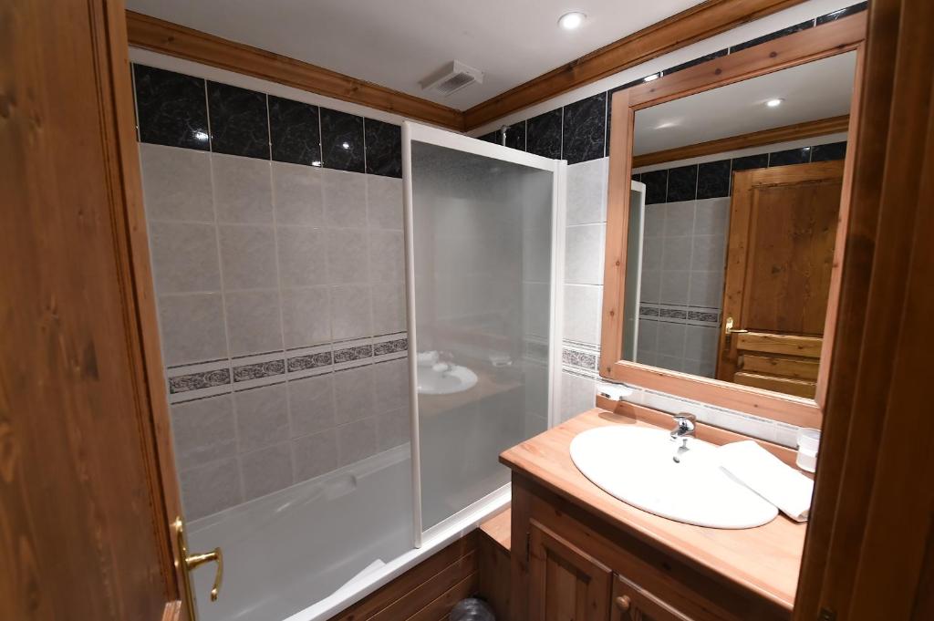 Ancolies Val Thorens hotel pied des pistes 7