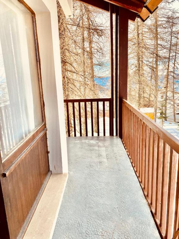Apartment 6 people in the heart of Valberg resort gite pied des pistes 10