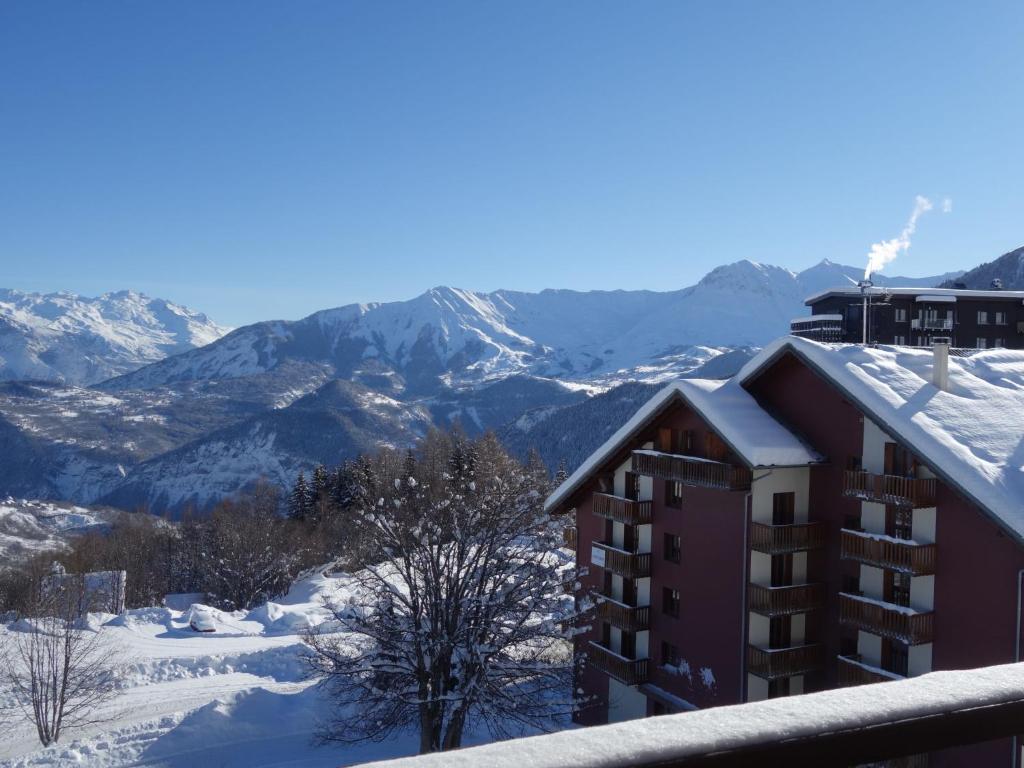 Apartment Batiment A 18 by Interhome appartement pied des pistes 15