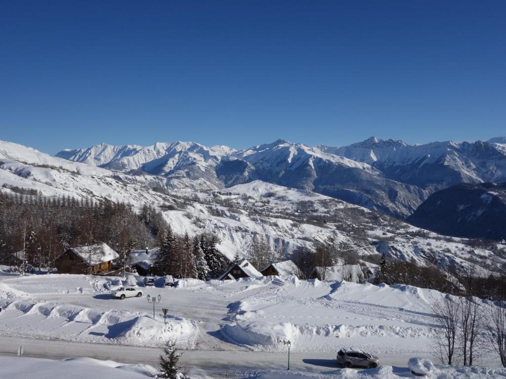 Apartment Batiment A 18 by Interhome appartement pied des pistes 4