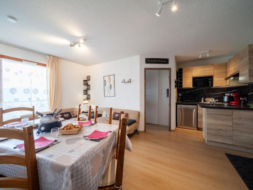 Apartment Batiment A 18 by Interhome appartement pied des pistes 9