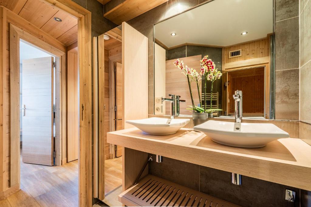 Apartment Itauba Courchevel 1850 by EMERALD STAY appartement pied des pistes 2